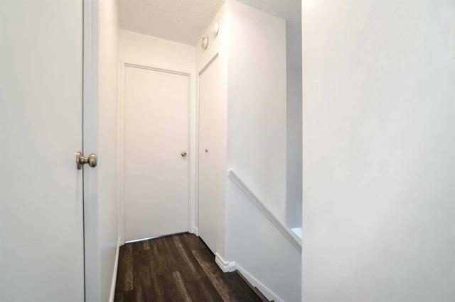 10 - 1252 King St W, Townhouse with 2 bedrooms, 1 bathrooms and 1 parking in Toronto ON | Image 6