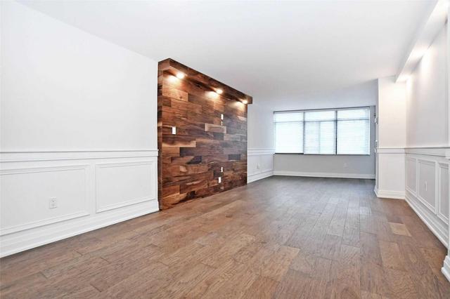 1002 - 1201 Steeles Ave, Condo with 2 bedrooms, 2 bathrooms and 1 parking in Toronto ON | Image 1