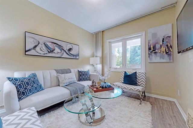 25 Pharmacy Ave, House semidetached with 3 bedrooms, 2 bathrooms and 15 parking in Toronto ON | Image 1
