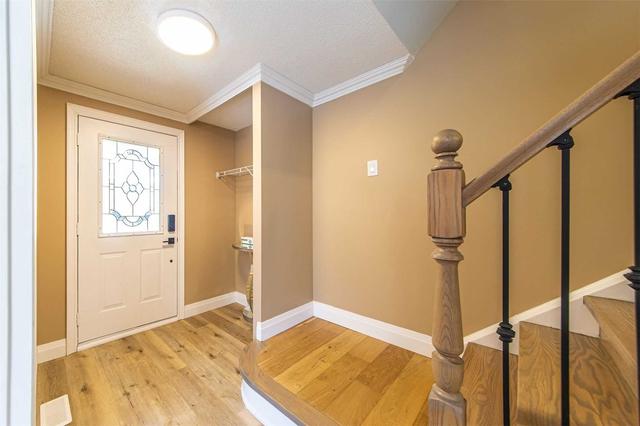 430 Timbercroft Cres, House detached with 3 bedrooms, 4 bathrooms and 4 parking in Waterloo ON | Image 12