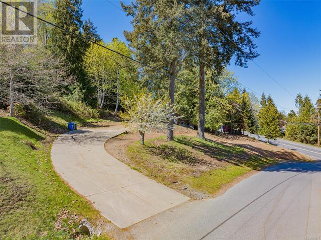 5309 Toms Trnabt, Home with 0 bedrooms, 0 bathrooms and null parking in Nanaimo BC | Image 2