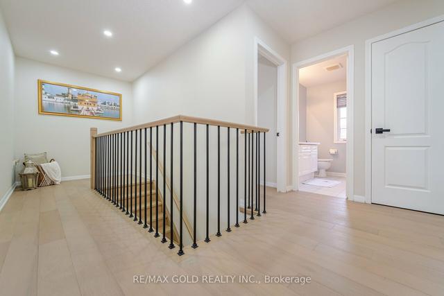 118 Herdwick St, House detached with 4 bedrooms, 4 bathrooms and 6 parking in Brampton ON | Image 5