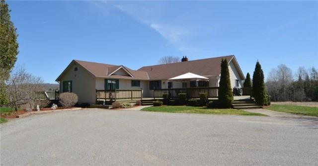 1266 Porter Rd, Home with 3 bedrooms, 3 bathrooms and 10 parking in Kawartha Lakes ON | Image 1