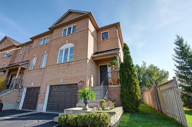 2503 Gill Cres, House attached with 3 bedrooms, 3 bathrooms and 2 parking in Oakville ON | Image 1