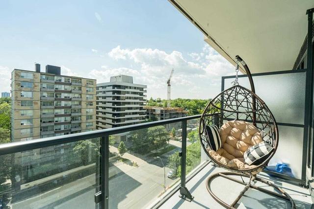 808 - 609 Avenue Rd, Condo with 1 bedrooms, 2 bathrooms and 1 parking in Toronto ON | Image 7