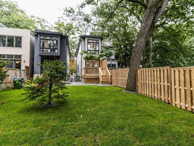 230 Willow Ave, House semidetached with 3 bedrooms, 3 bathrooms and 1 parking in Toronto ON | Image 35
