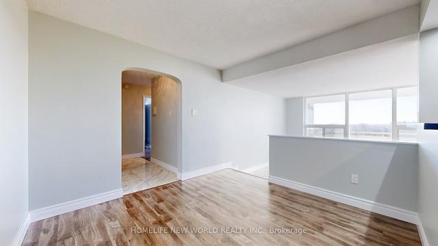 811 - 1360 York Mills Rd, Condo with 3 bedrooms, 2 bathrooms and 1 parking in Toronto ON | Image 38