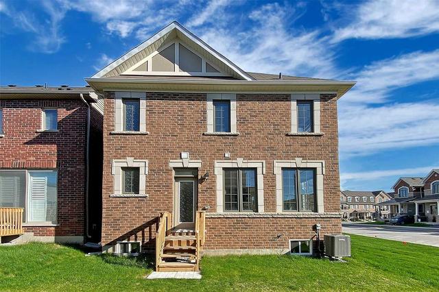 32 Broden Cres, House detached with 4 bedrooms, 4 bathrooms and 6 parking in Whitby ON | Image 32