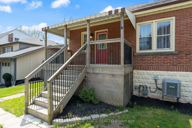 332 Inverness Ave E, House detached with 2 bedrooms, 2 bathrooms and 2 parking in Hamilton ON | Image 5