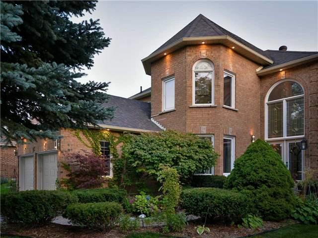 23 Stratton Cres, House detached with 4 bedrooms, 4 bathrooms and 2 parking in Whitby ON | Image 5