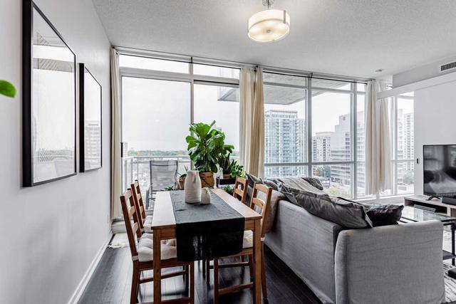 1105 - 30 Canterbury Pl, Condo with 1 bedrooms, 1 bathrooms and 1 parking in Toronto ON | Image 13