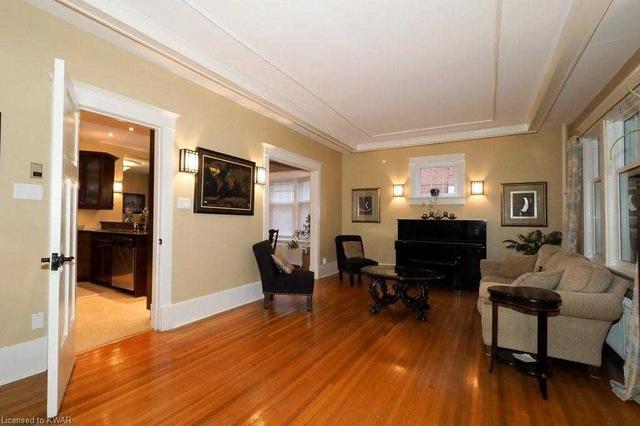 29 Avondale Ave S, House detached with 4 bedrooms, 2 bathrooms and 8 parking in Waterloo ON | Image 36