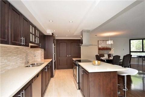 209 - 1300 Bloor St, Condo with 2 bedrooms, 2 bathrooms and 1 parking in Mississauga ON | Image 5