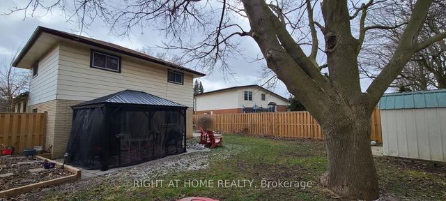 370 Adelaide Ave E, House detached with 3 bedrooms, 3 bathrooms and 5 parking in Oshawa ON | Image 22