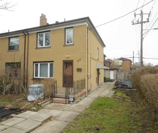 65 Alameda Ave, House semidetached with 3 bedrooms, 2 bathrooms and 4 parking in Toronto ON | Image 18