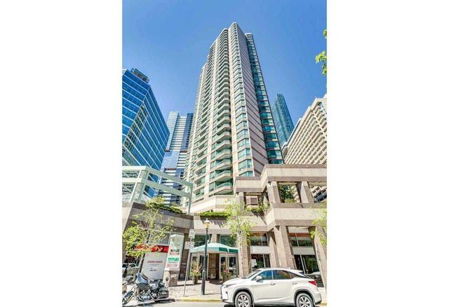 3213 - 38 Elm St, Condo with 1 bedrooms, 2 bathrooms and 1 parking in Toronto ON | Image 1