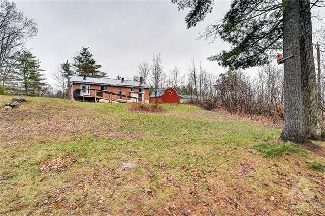 5010 Calabogie Road, House detached with 4 bedrooms, 2 bathrooms and 8 parking in Greater Madawaska ON | Image 28