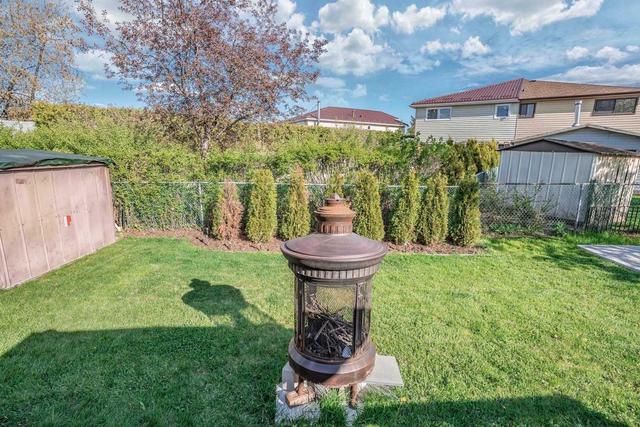 37 Linkdale Rd S, House detached with 3 bedrooms, 3 bathrooms and 6 parking in Brampton ON | Image 35