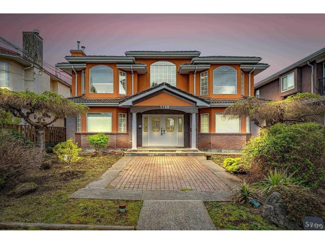 5709 Pioneer Avenue, House detached with 5 bedrooms, 4 bathrooms and null parking in Burnaby BC | Card Image