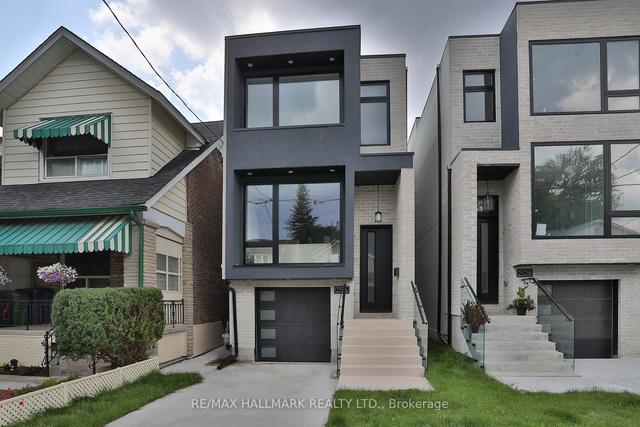 252a Monarch Park Ave, House detached with 3 bedrooms, 5 bathrooms and 2 parking in Toronto ON | Image 1