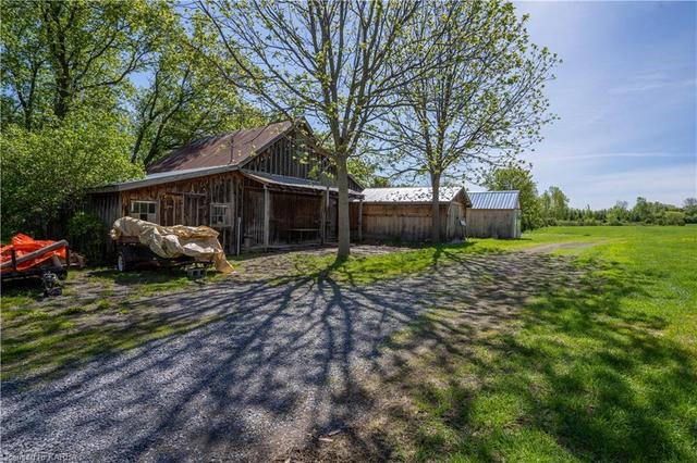 1404 South Shore Road, House detached with 5 bedrooms, 2 bathrooms and 12 parking in Greater Napanee ON | Image 42