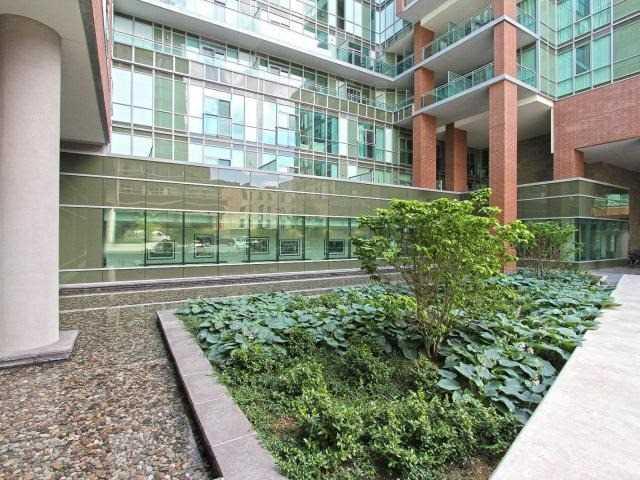 sph 104 - 112 George St, Condo with 2 bedrooms, 2 bathrooms and 1 parking in Toronto ON | Image 2