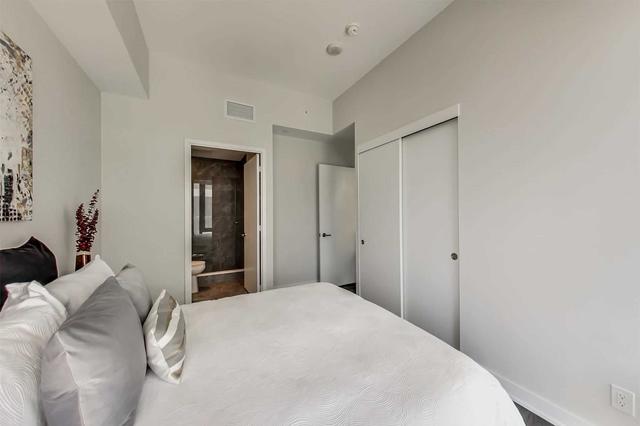 701 - 185 Roehampton Ave, Condo with 2 bedrooms, 3 bathrooms and 1 parking in Toronto ON | Image 10