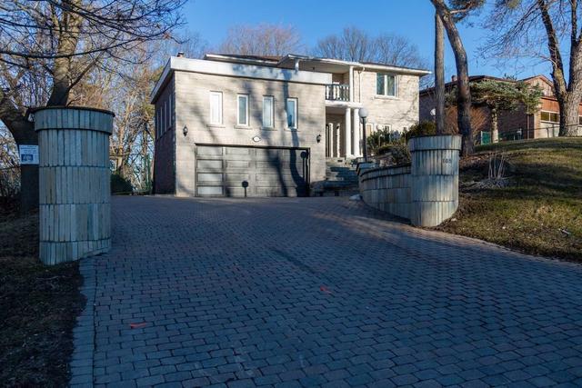 105 Page Ave, House detached with 5 bedrooms, 6 bathrooms and 8 parking in Toronto ON | Image 1