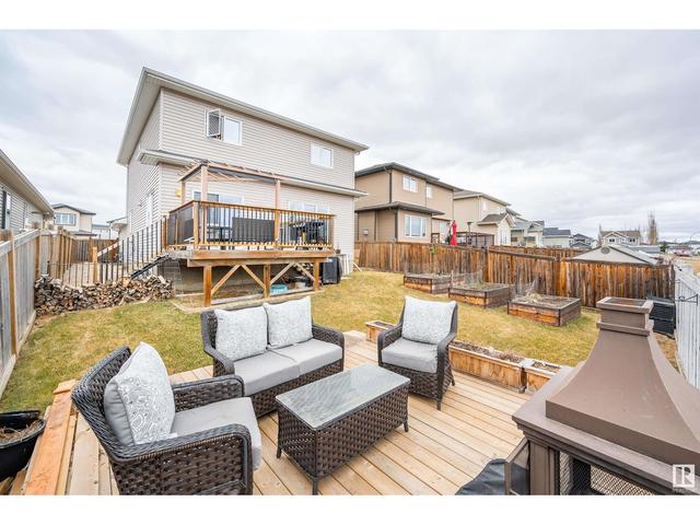 3817 52 St, House detached with 3 bedrooms, 3 bathrooms and null parking in Gibbons AB | Image 50