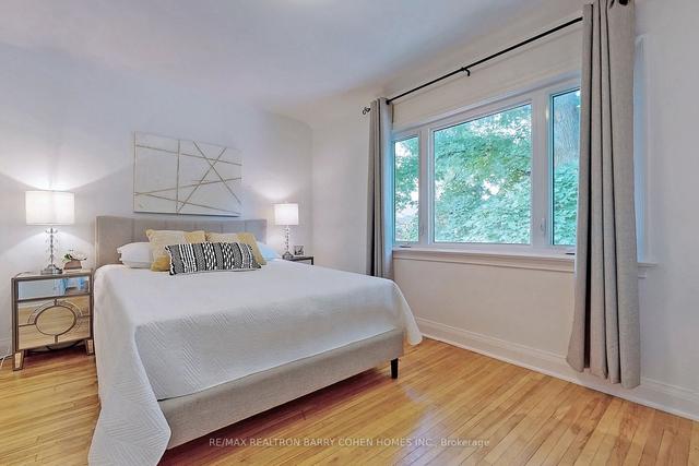 281 Laird Dr, House semidetached with 2 bedrooms, 2 bathrooms and 4 parking in Toronto ON | Image 11