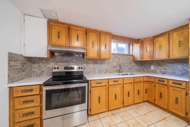 17 Arcade Dr, House detached with 3 bedrooms, 2 bathrooms and 3 parking in Toronto ON | Image 22