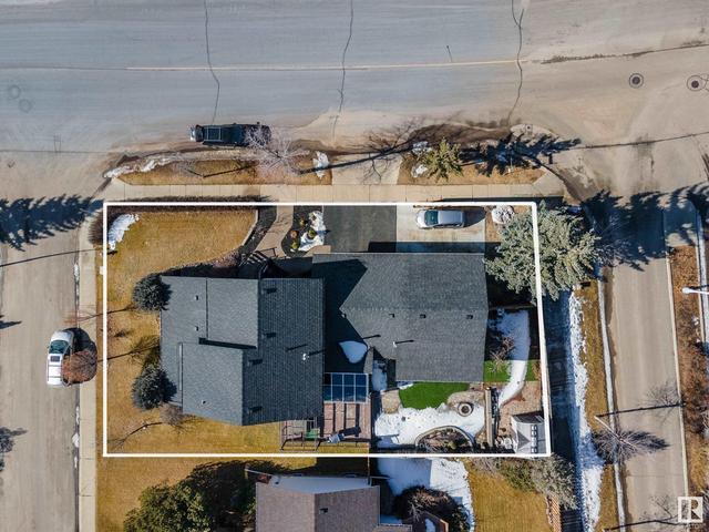 843 Wanyandi Rd Nw, House detached with 5 bedrooms, 3 bathrooms and null parking in Edmonton AB | Image 72