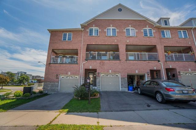 142 Bayly St W St W, House attached with 3 bedrooms, 3 bathrooms and 2 parking in Ajax ON | Image 12