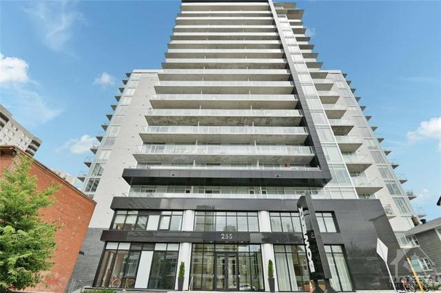512 - 255 Bay Street, Condo with 1 bedrooms, 1 bathrooms and null parking in Ottawa ON | Image 1