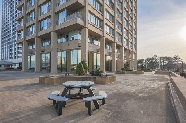 508 - 797 Don Mills Rd, Condo with 2 bedrooms, 2 bathrooms and 1 parking in Toronto ON | Image 12