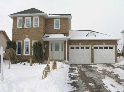 79 Royal Amber Cres, House detached with 3 bedrooms, 4 bathrooms and 4 parking in East Gwillimbury ON | Image 1