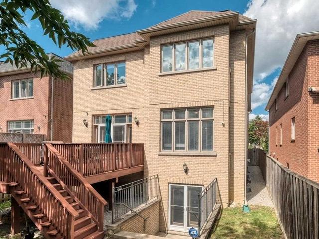 81 Stormont Ave, House detached with 5 bedrooms, 5 bathrooms and 4 parking in Toronto ON | Image 24