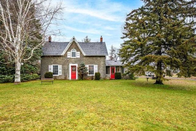 2747 Lambert Rd, House detached with 2 bedrooms, 3 bathrooms and 12 parking in South Frontenac ON | Image 34