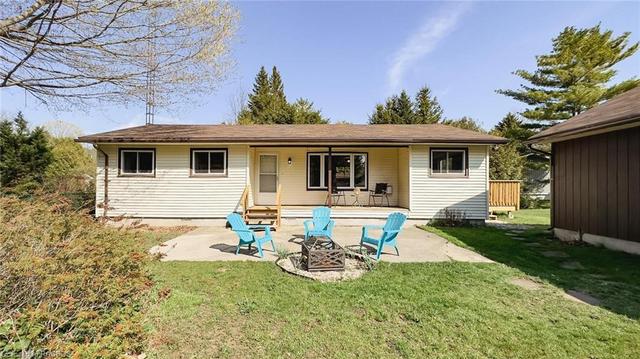 302 Sauk Court, House detached with 3 bedrooms, 1 bathrooms and 3 parking in Huron Kinloss ON | Image 1