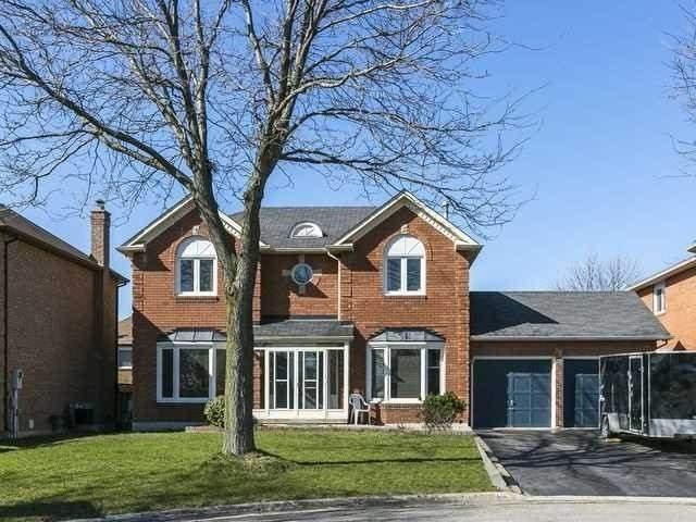 12 Sifford Crt, House detached with 4 bedrooms, 4 bathrooms and 4 parking in Brampton ON | Image 1