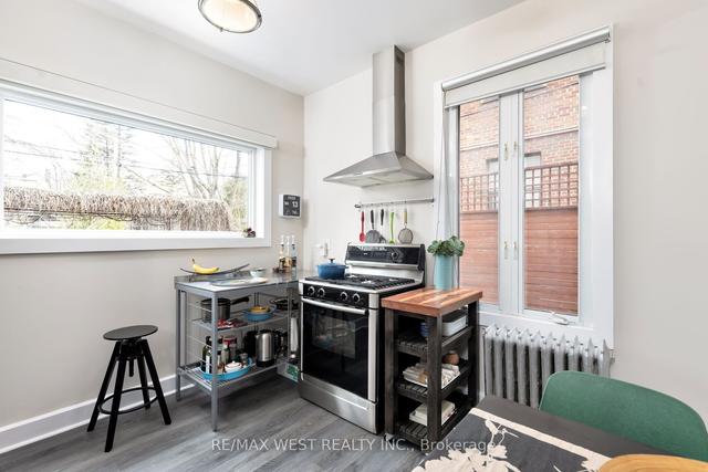 139 Dunn Ave, House semidetached with 3 bedrooms, 2 bathrooms and 2 parking in Toronto ON | Image 9