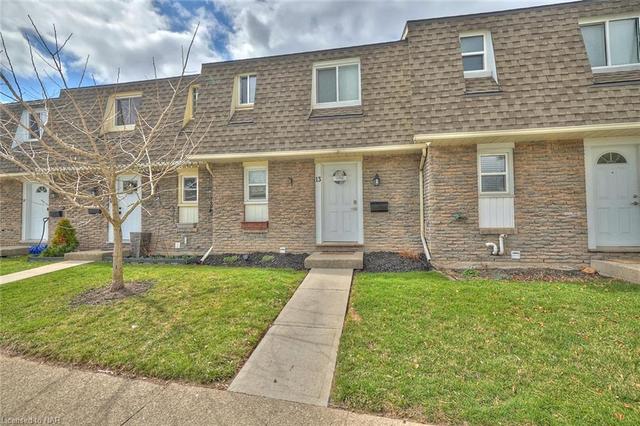 13 - 131 Rockwood Avenue, House attached with 2 bedrooms, 1 bathrooms and 1 parking in St. Catharines ON | Image 12