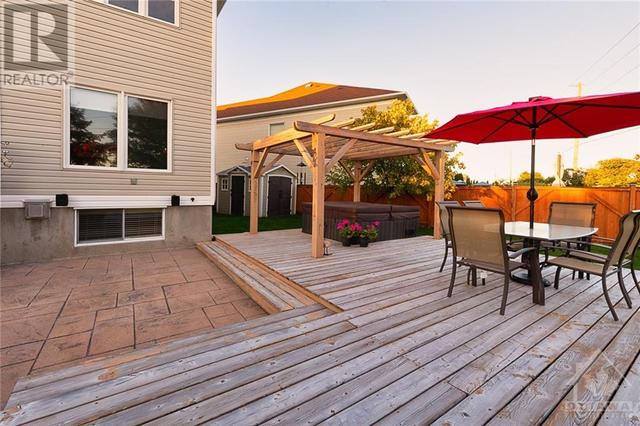 362 Hillsboro Private, Home with 3 bedrooms, 3 bathrooms and 3 parking in Ottawa ON | Image 28
