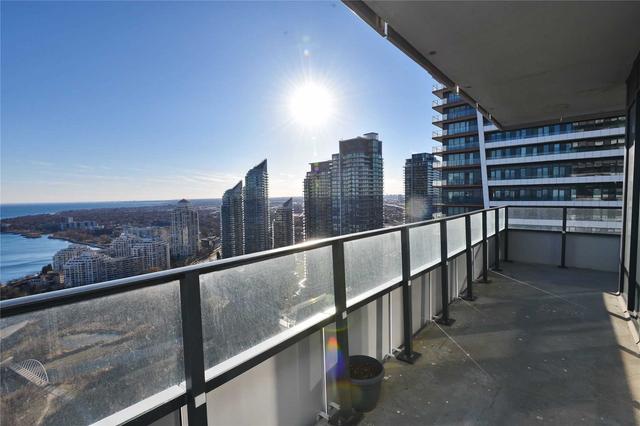3202 - 20 Shore Breeze Dr, Condo with 2 bedrooms, 1 bathrooms and 1 parking in Toronto ON | Image 21