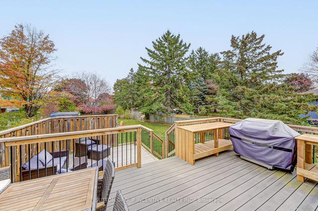 220 Pine Dr, House detached with 3 bedrooms, 2 bathrooms and 5 parking in Barrie ON | Image 27