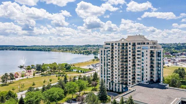 303 - 75 Ellen St, Condo with 2 bedrooms, 2 bathrooms and 1 parking in Barrie ON | Image 1