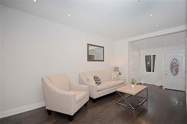 237 Holborne Ave, House semidetached with 2 bedrooms, 3 bathrooms and 2 parking in Toronto ON | Image 3