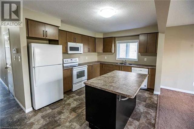 85 Grand Flats Tr, House attached with 3 bedrooms, 3 bathrooms and 2 parking in Kitchener ON | Image 11