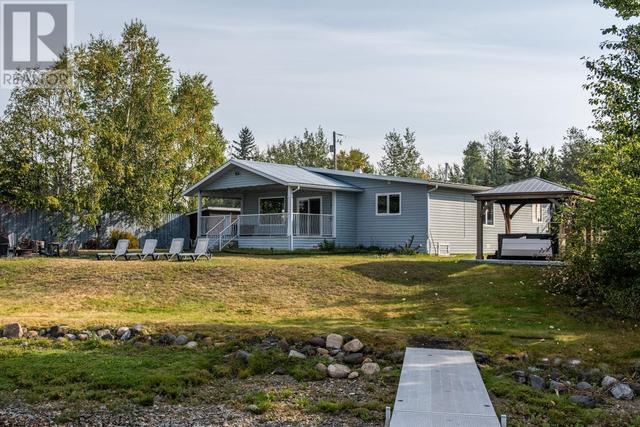 55680 Jardine Loop, House detached with 3 bedrooms, 2 bathrooms and null parking in Bulkley Nechako F BC | Image 2