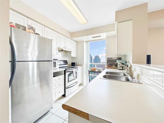 lph11 - 22 Olive Ave, Condo with 1 bedrooms, 1 bathrooms and 1 parking in Toronto ON | Image 34